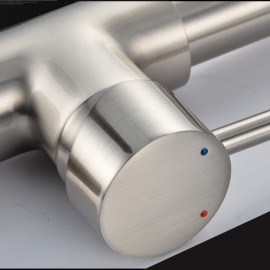Personalized Contemporary Kitchen Tap Nickel Brushed Finish Single Handle LED Pull-out spout