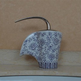 Antique Blue And White Porcelain Waterfall One Hole Single Handle Centerset Bathroom Sink Faucet