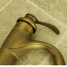 Bathroom Sink Faucet Antique Inspired Design-Antique Brass Finish Faucet Single Handle