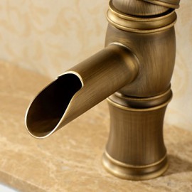 Personalized Bathroom Sink Faucet In Antique Style Bathroom Sink Faucet With Centerset Antique Brass Finish