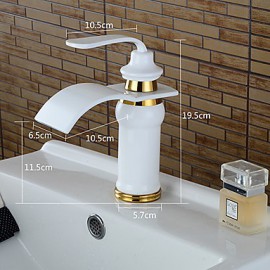 Personalized Bathroom Sink Faucet White Painting Finish Single Handle