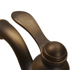 Centerset Single Handle One Hole in Antique Copper Bathroom Sink Tap