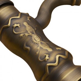 Centerset Single Handle One Hole in Antique Copper Bathroom Sink Tap