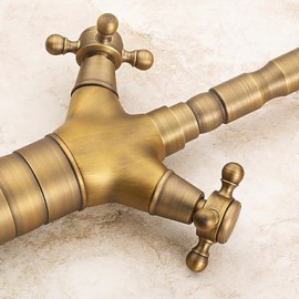 Traditional Two Handles Antique Brass Finish Bathroom Sink Faucet