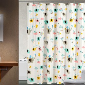 Shower Curtains Neoclassical Polyester Animal Machine Made
