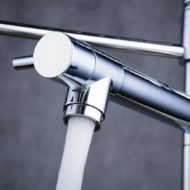Kitchen Faucet With Brass Spray Chrome