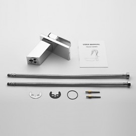 Centerset Single Handle One Hole in Chrome Bathroom Sink Tap