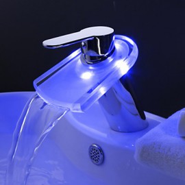 Centerset Single Handle One Hole in Chrome Bathroom Sink Tap