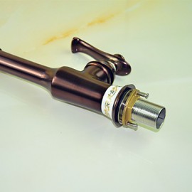 Deck Mounted Single Handle One Hole with Oil-rubbed Bronze Kitchen Tap