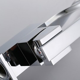 Contemporary Chrome Finish One Hole Single Handle Rotatable Kitchen Tap